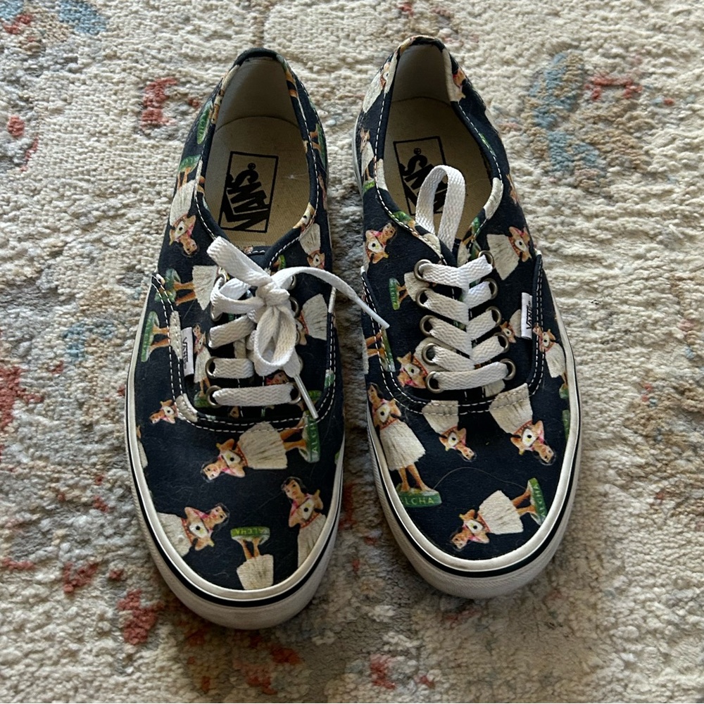 Hula Girl Vans Wms 8.5/Mens 7